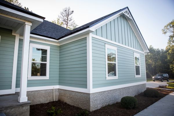 Board Siding Repair in Sioux City