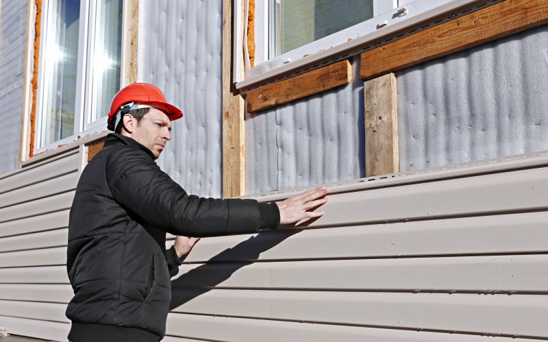 Expert Vinyl Siding Repair Service